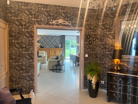 A vendre maison Fontaine-Notre-Dame 59400; 950 000 €