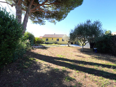 Vente maison 386 000 €  Le Muy