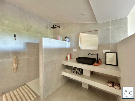 A vendre maison Saint-Francois 97118; 695 000 € 