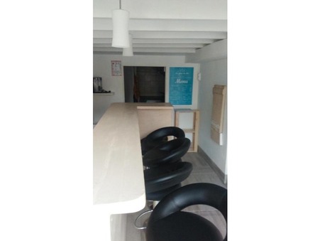 Local commercial 743 €  Réf. 21222122 Poitiers