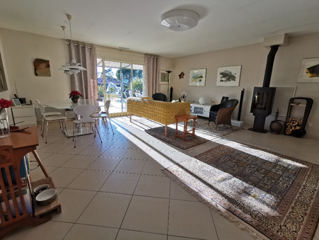 A vendre maison Bagnols-en-Forêt 83600; prix nous consulter