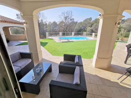 Maison 759 000 €  sur Bagnols-en-Forêt (83600) - Réf. 45_JC2850