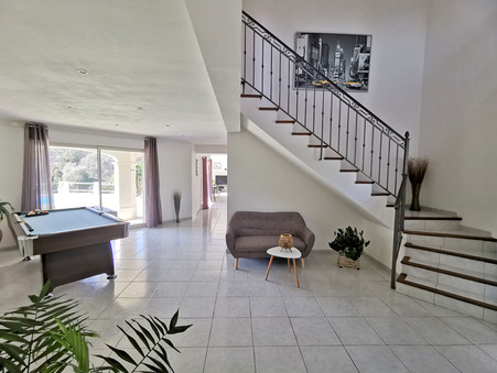 A vendre maison Bagnols-en-Forêt 83600; 759 000 € 