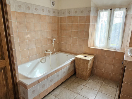 A vendre maison Bagnols-en-Forêt 83600; prix nous consulter