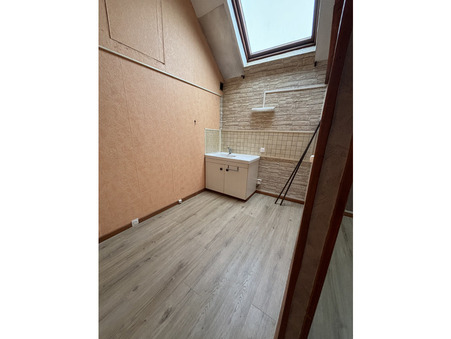 Appartement 380 €  sur Avesnelles (59440) - Réf. 1_11121_AJ
