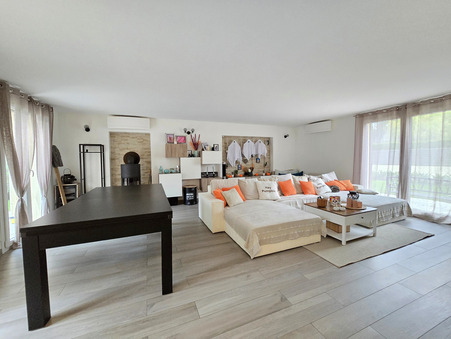 Maison 730 000 €  sur La Queue-en-Brie (94510) - Réf. 11038