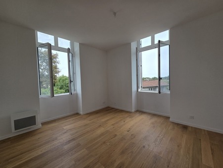 Appartement 1 140 €  Réf. CARIGNAN1140-HABITATCONSEILG_ Carignan de Bordeaux