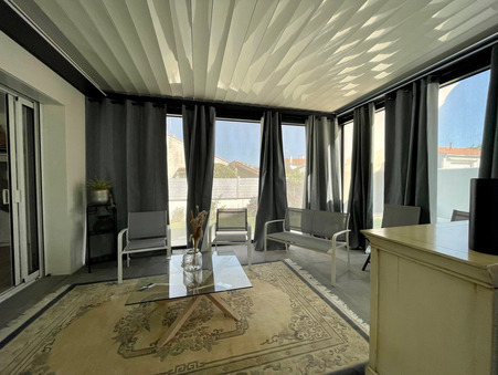 Maison sur Le Château-d'Oléron ; 548 625 € ; Vente Réf. 3705