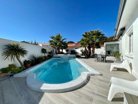 Maison sur Le Château-d'Oléron ; 548 625 € ; Achat Réf. 3705