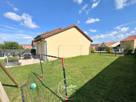 Maison sur Saint-Privat-la-Montagne ; 319 000 €  ; A vendre Réf. 2854B