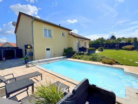 Vente maison 319 000 €  Saint-Privat-la-Montagne