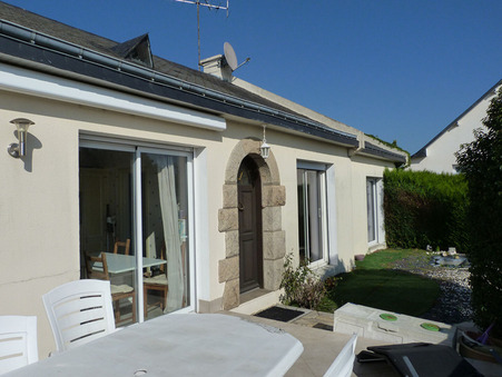 Maison 210 000 € sur Cosse le Vivien (53230) - Réf. M811701