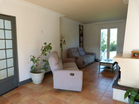 A vendre maison Cosse le Vivien 53230; 210 000 €