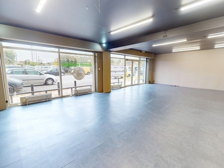 Local 500 000 €  sur Nemours (77140) - Réf. 212803