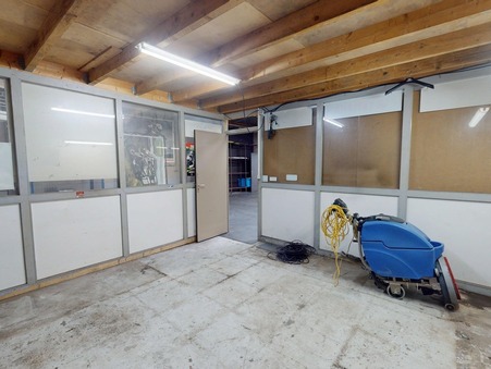 A vendre local Nemours 77140; 500 000 € 