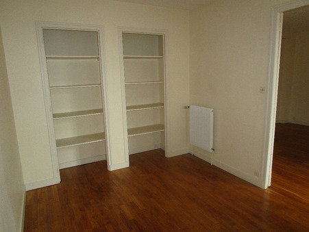 Location appartement Rennes 35000; 712 € 