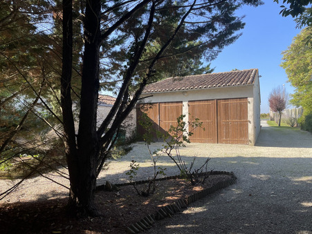 Maison 620 000 €  sur Prignac (17160) - Réf. 41_6053