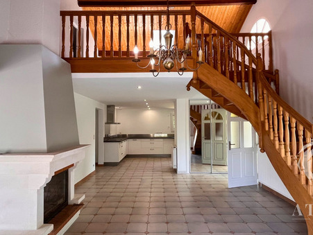 A vendre maison Saint-Vérand 38160; 450 000 €