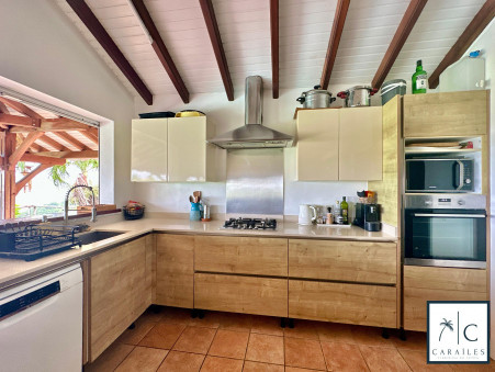 Maison sur Le Robert ; 589 000 €  ; A vendre Réf. CAR214