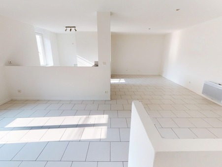 Immeuble 159 000 €  sur La Chapelle la Reine (77760) - Réf. 214278