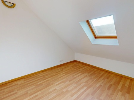 Immeuble 159 000 €  sur La Chapelle la Reine (77760) - Réf. 214278