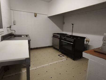 Local commercial sur Saint-Christoly-de-Blaye ; 154 000 €  ; Vente Réf. 11_6079