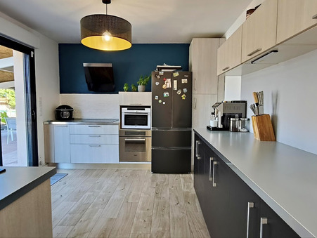 Maison sur Ambarès-et-Lagrave ; 385 000 €  ; Achat Réf. 11_6051