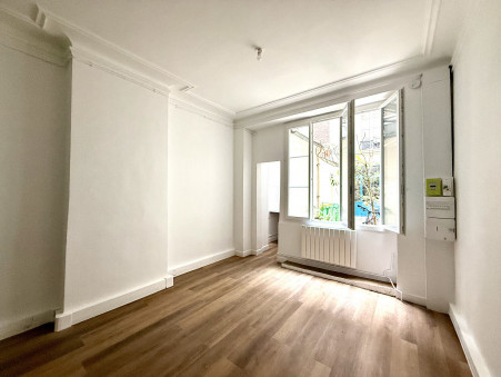 A louer local professionnel Paris 8eme Arrondissement 75008; 923 € 