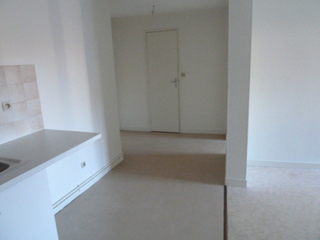 Appartement 350 €  Réf. M92626 Chateau Gontier sur Mayenne