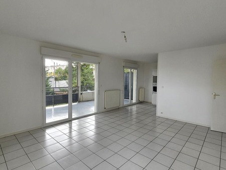 Appartement 880 €  sur Clermont-Ferrand (63100) - Réf. 999