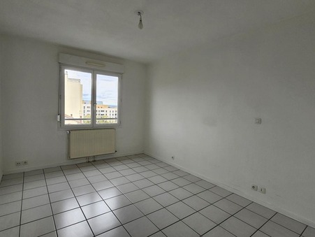A louer appartement 880 €  Clermont-Ferrand