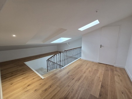 Location appartement Carignan de Bordeaux 33360; 990 € 