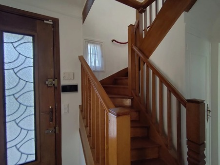 Maison sur Le Pecq ; 2 850 €  ; A louer Réf. 3530-86405378