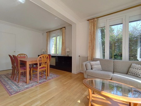 Maison sur Le Pecq ; 2 850 €  ; Location Réf. 3530-86405378