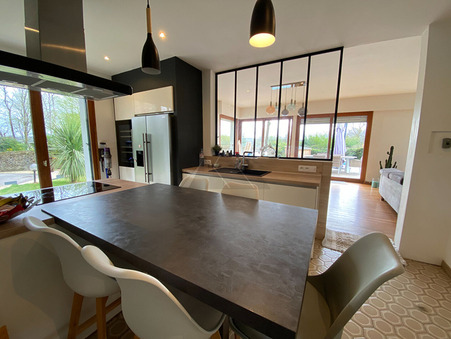 Maison 661 500 €  sur Landerneau (29800) - Réf. 25285AK