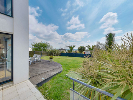 Maison sur Brest ; 897 000 €  ; A vendre Réf. 25974GL