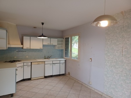 Maison sur Thiers ; 86 400 €  ; Vente Réf. 4745