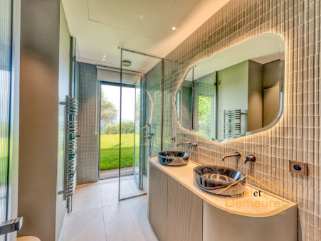 A vendre maison Mouans Sartoux 06370; 12 500 000 €