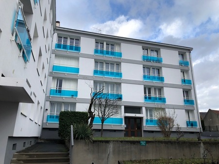 Parking 75 €  sur Clermont Ferrand (63000) - Réf. 0000630123