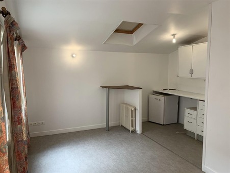 Location Appartement TRUN Réf. LT-2020-10-06 - Slide 1