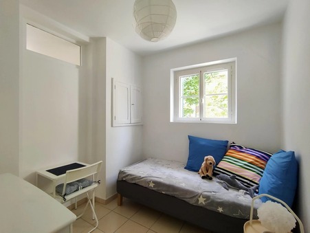 A louer appartement 2 700 €  Le Vésinet