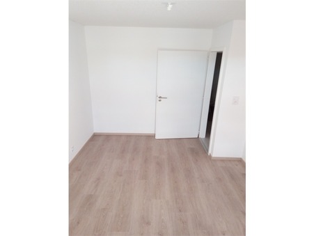 Location Appartement SAINT-LOUIS Réf. AWA957 - Slide 4