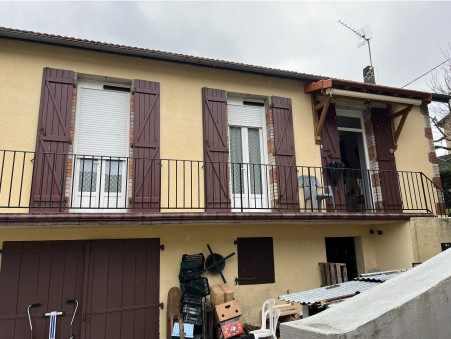 A vendre immeuble Firmi 12300; 98 100 &euro; 