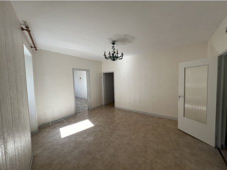 A vendre immeuble Firmi 12300; 98 100 &euro; 