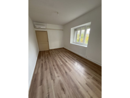 Maison sur Cuq Toulza ; 925 €  ; Location Réf. 030