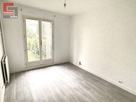 A louer appartement 849 €  Fontainebleau