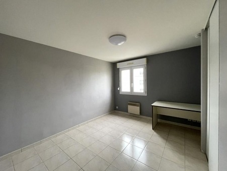Appartement 460 €  Réf. 35642 Angers