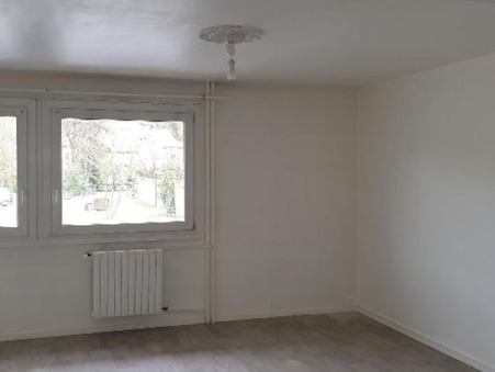 Appartement 708 €  Réf. 05910102 Poitiers