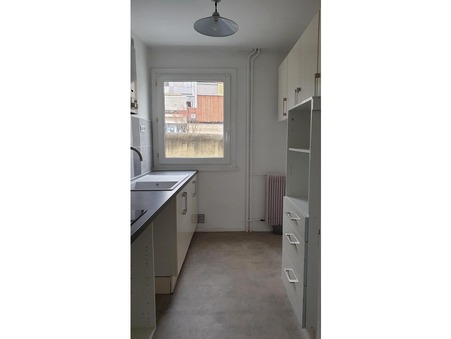 Appartement 708 €  Réf. 05910102 Poitiers