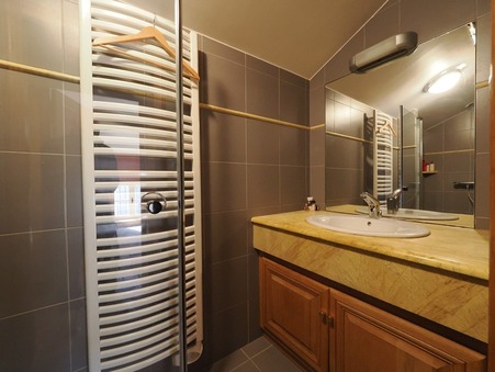 House sur Tournus ; € 575 000  ; A vendre Réf. JM520425452